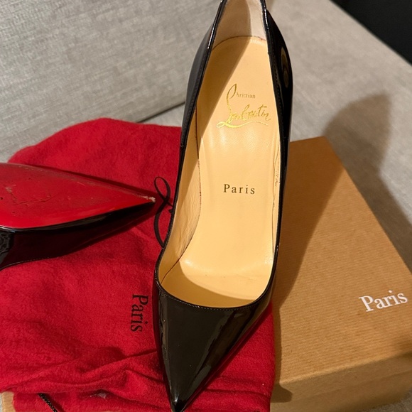 Christian Louboutin Patent Black Heels - Picture 7 of 10